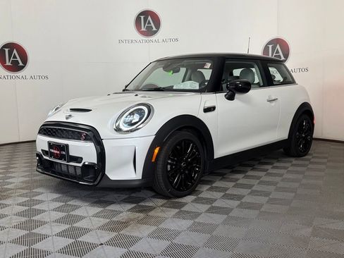 Certified 2024 MINI Cooper S FWD image 3