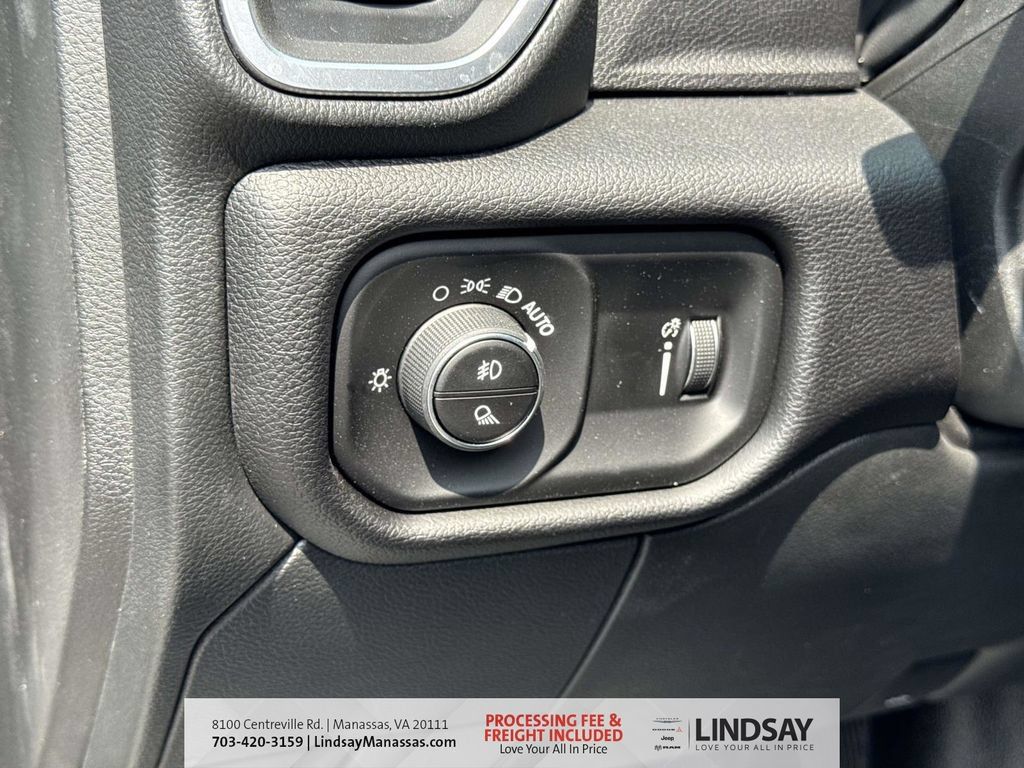 New 2026 RAM 5500 4x4 Crew Cab image 28