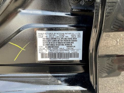 Used 2024 Nissan Sentra SV FWD image 18