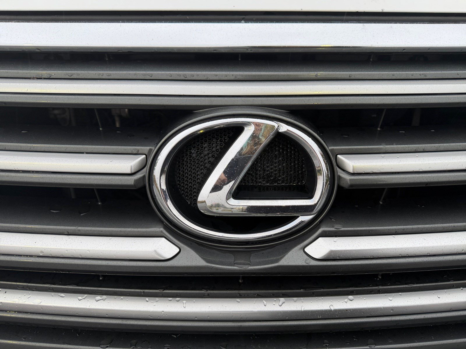 Used 2016 Lexus GX 460 w/ Premium Package AWD/4WD image 22
