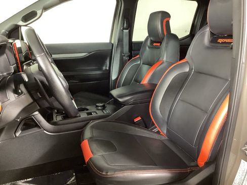Certified 2025 Ford Ranger Raptor AWD/4WD image 11