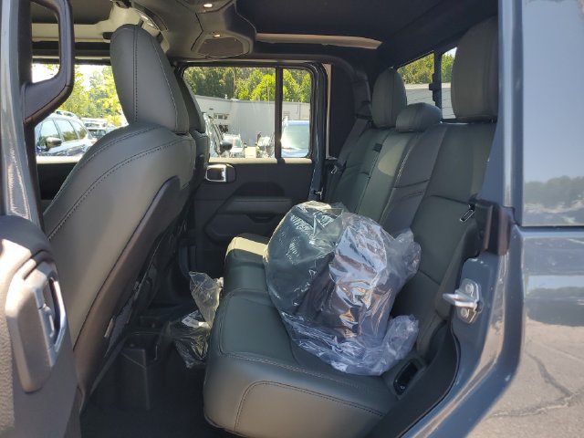 New 2026 Jeep Gladiator Mojave AWD/4WD image 15