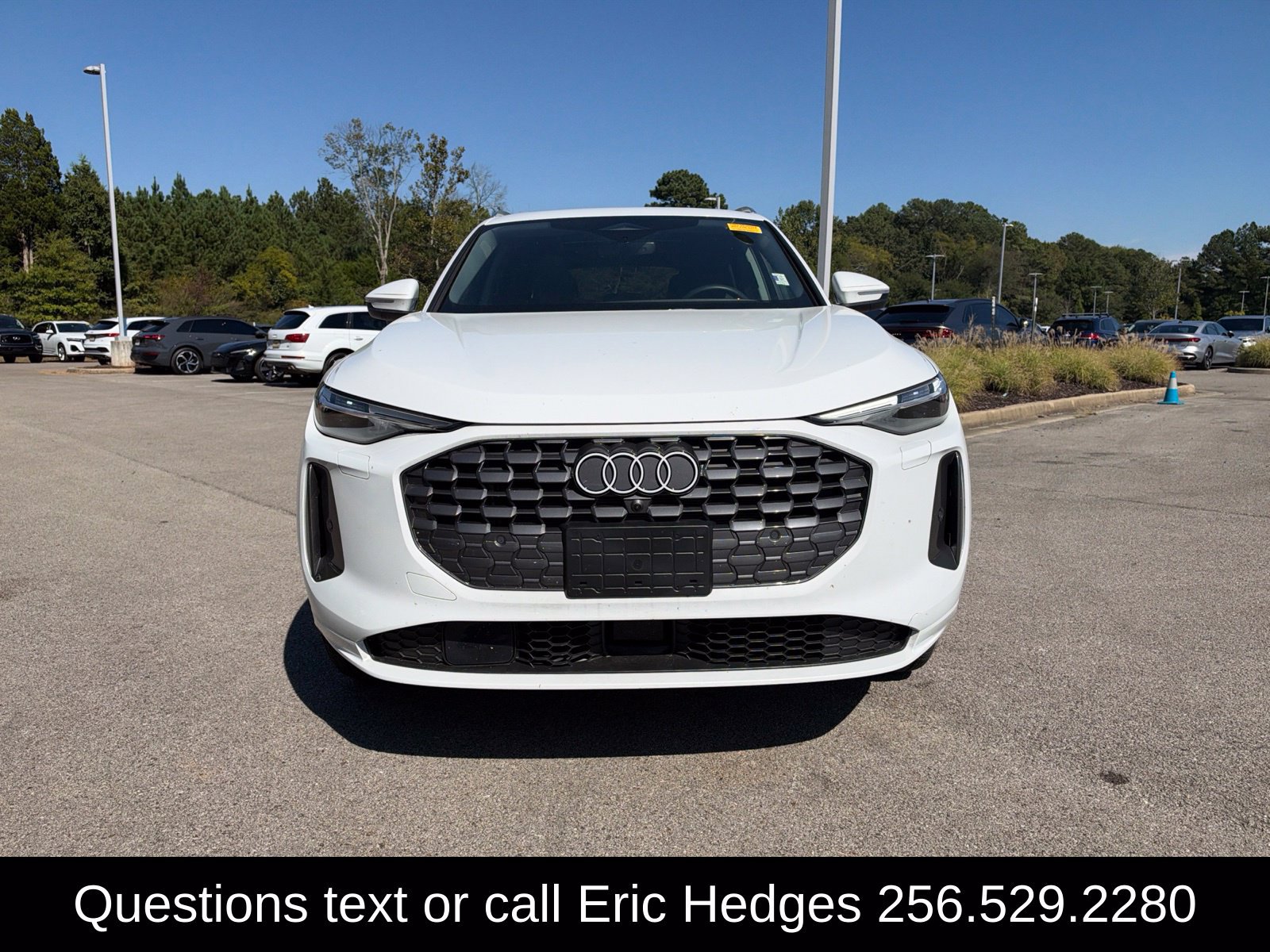 Used 2025 Audi Q5 Premium Plus w/ Premium Plus AWD/4WD image 2