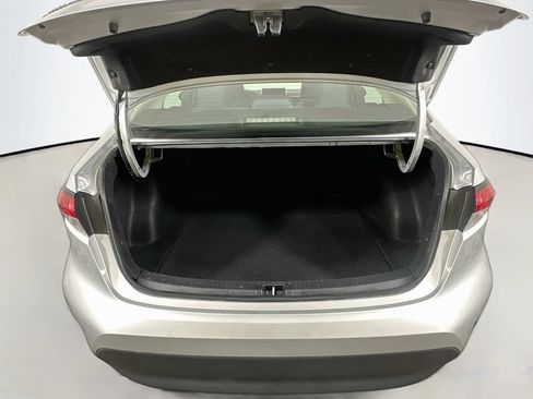 Used 2024 Toyota Corolla LE FWD image 27