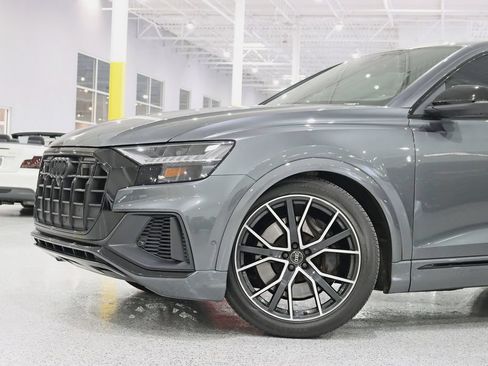 Used 2022 Audi SQ8 Prestige AWD/4WD image 2