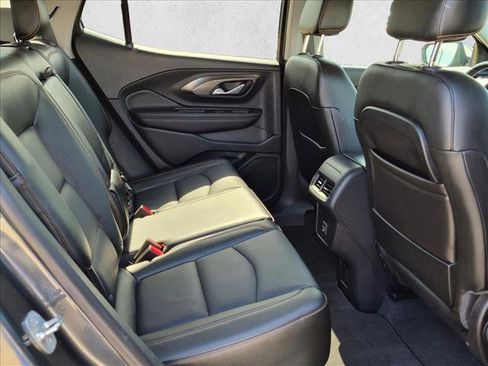 Used 2020 GMC Terrain SLT w/ Preferred Package FWD image 17