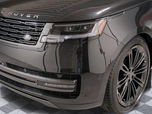 New 2026 Land Rover Range Rover Long Wheelbase SE AWD/4WD image 10