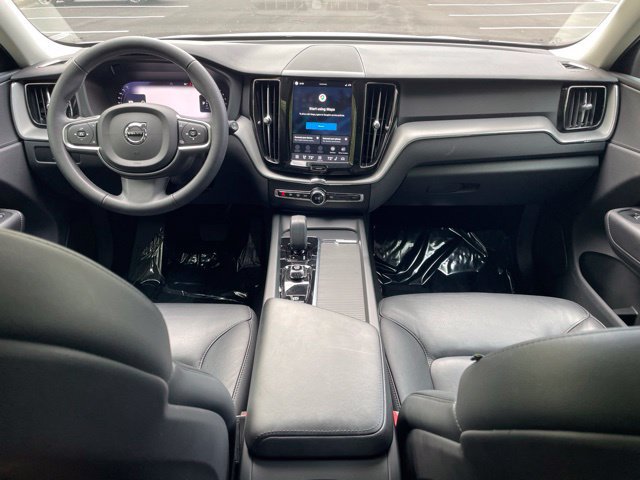 Certified 2024 Volvo XC60 B5 Core w/ Climate Package AWD/4WD image 22