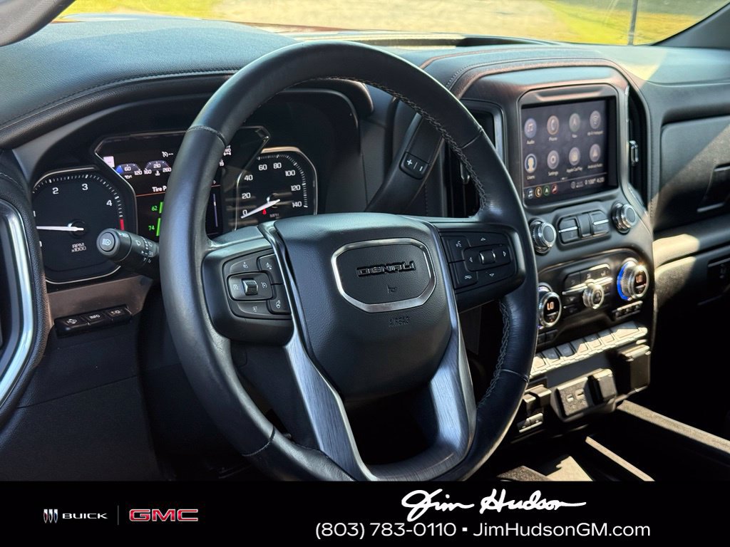 Certified 2020 GMC Sierra 2500 Denali w/ Denali Ultimate Package AWD/4WD image 19