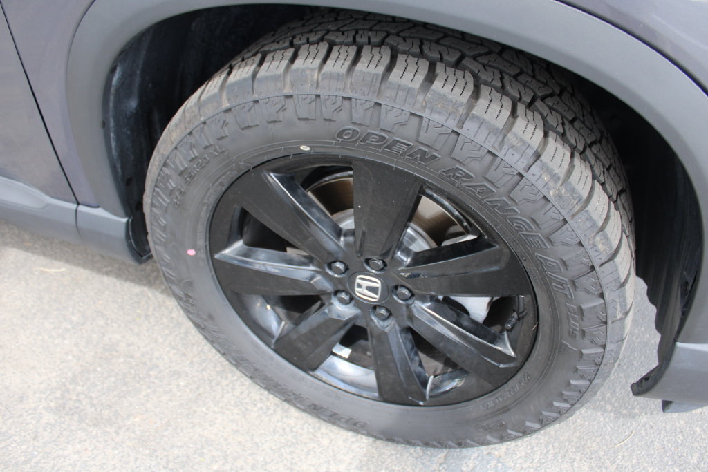 Used 2025 Honda Pilot Black Edition image 69