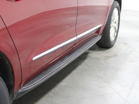 Used 2019 Buick Enclave Essence w/ LPO, Luxury Package image 14