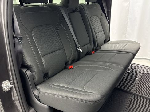 New 2026 RAM 1500 Big Horn AWD/4WD image 34