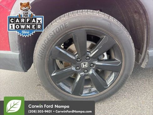 Used 2025 Honda Pilot Black Edition image 10