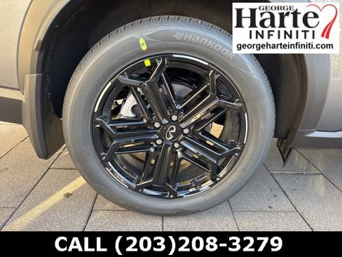 New 2026 INFINITI QX60 Sport w/ Dark Cargo Package image 9