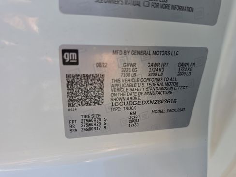 Used 2022 Chevrolet Silverado 1500 LTZ image 37