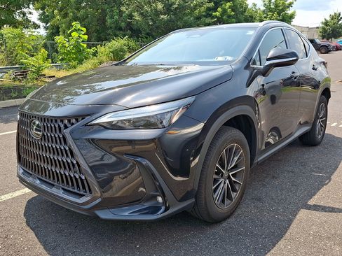 Used 2022 Lexus NX 350 AWD image 2
