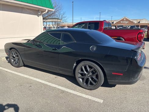 Used 2022 Dodge Challenger R/T w/ Blacktop Package image 4