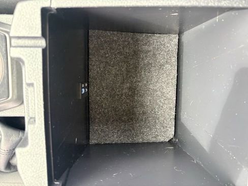 Used 2022 Toyota Tacoma SR image 20