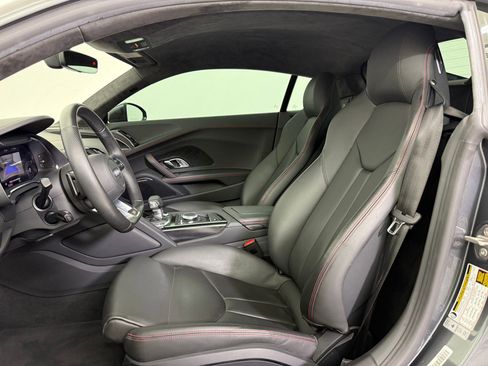 Certified 2021 Audi R8 V10 w/ Premium Package image 5