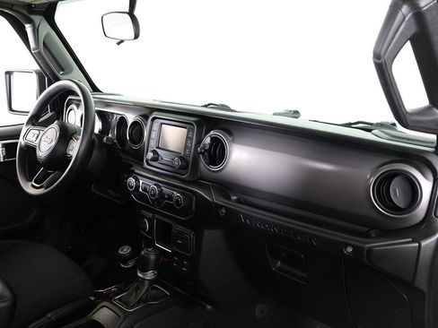 Used 2021 Jeep Wrangler Unlimited Sport image 24