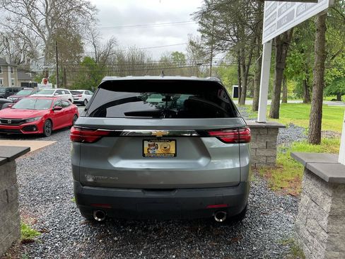 Used 2023 Chevrolet Traverse LS AWD/4WD image 6