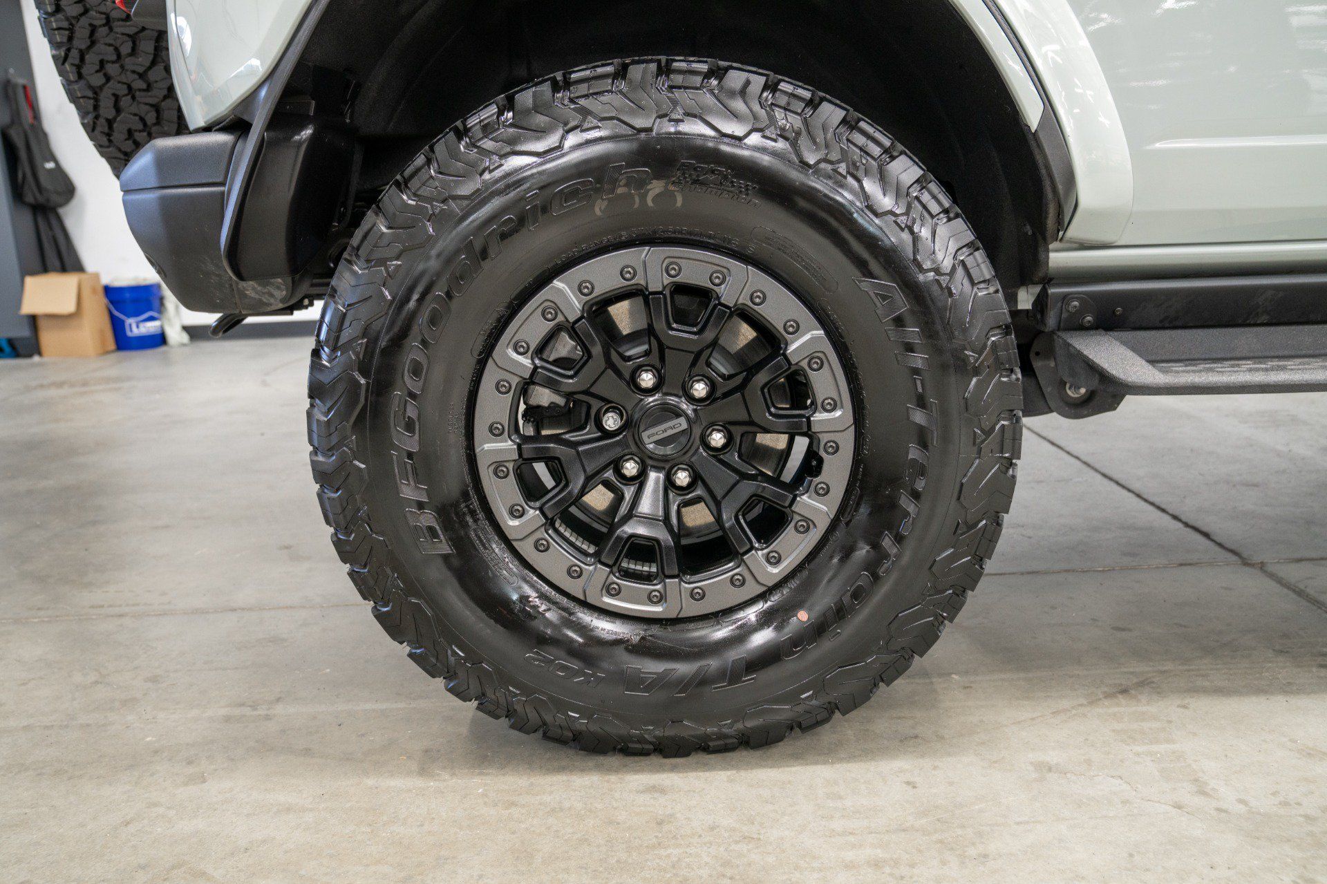 Used 2024 Ford Bronco Raptor w/ Interior Carbon Fiber Pack 6 AWD/4WD image 49
