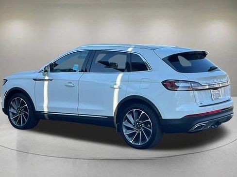 Used 2022 Lincoln Nautilus Reserve w/ Equipment Group 202A AWD/4WD image 4