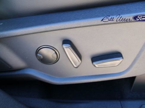 New 2025 Ford Bronco Badlands image 8