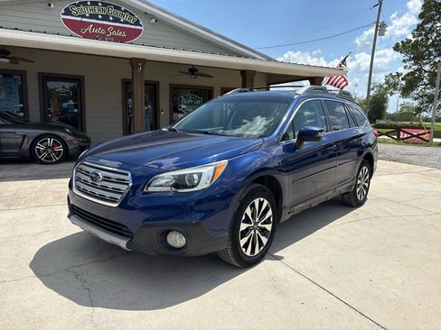 Used 2017 Subaru Outback 2.5i Limited AWD/4WD image 1