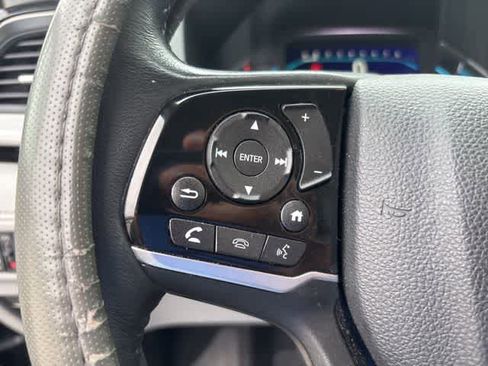 Used 2023 Honda Odyssey Elite image 11