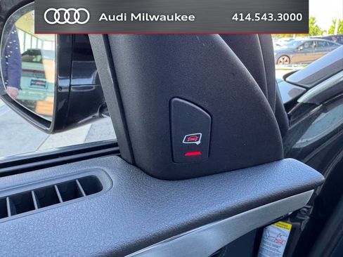 Used 2015 Audi A8 3.0T w/ Premium Package AWD/4WD image 9