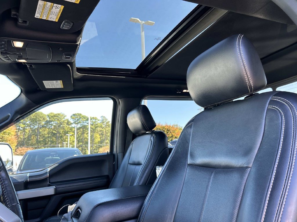Used 2019 Ford F150 Lariat w/ Equipment Group 502A Luxury AWD/4WD image 24