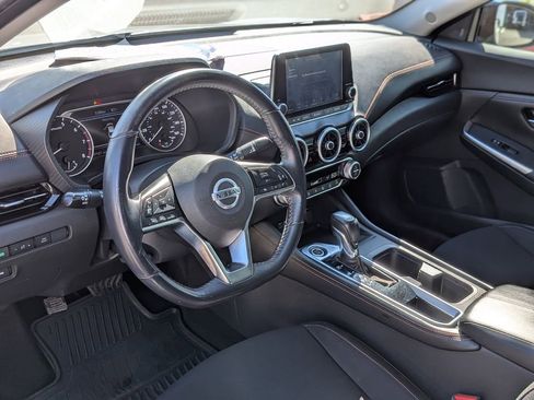Used 2020 Nissan Sentra SR image 11
