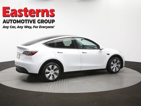 Used 2023 Tesla Model Y Long Range AWD/4WD image 38
