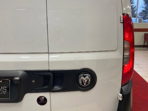 Used 2021 RAM ProMaster City Tradesman w/ Window Group 09 image 9