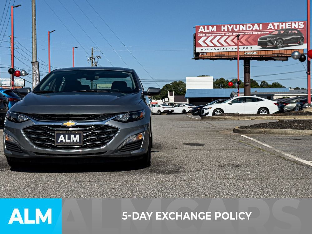 Used 2024 Chevrolet Malibu LT FWD image 3