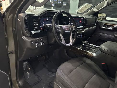 Used 2023 GMC Sierra 1500 Elevation w/ X31 Off-Road Package image 15