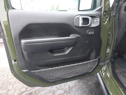 Used 2022 Jeep Gladiator Rubicon w/ LED Lighting Group image 13