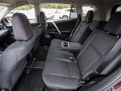 Used 2018 Toyota RAV4 LE w/ All Weather Liner Package AWD/4WD image 53
