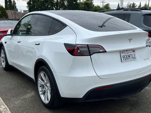 Used 2018 Tesla Model 3 Long Range AWD/4WD image 6