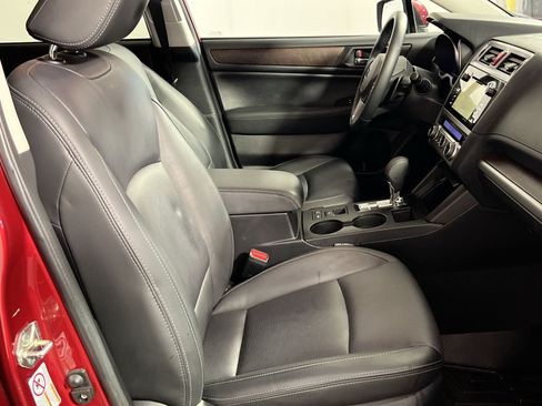 Used 2015 Subaru Outback 2.5i Limited AWD/4WD image 29