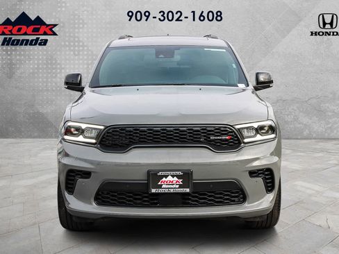 Used 2025 Dodge Durango GT image 2