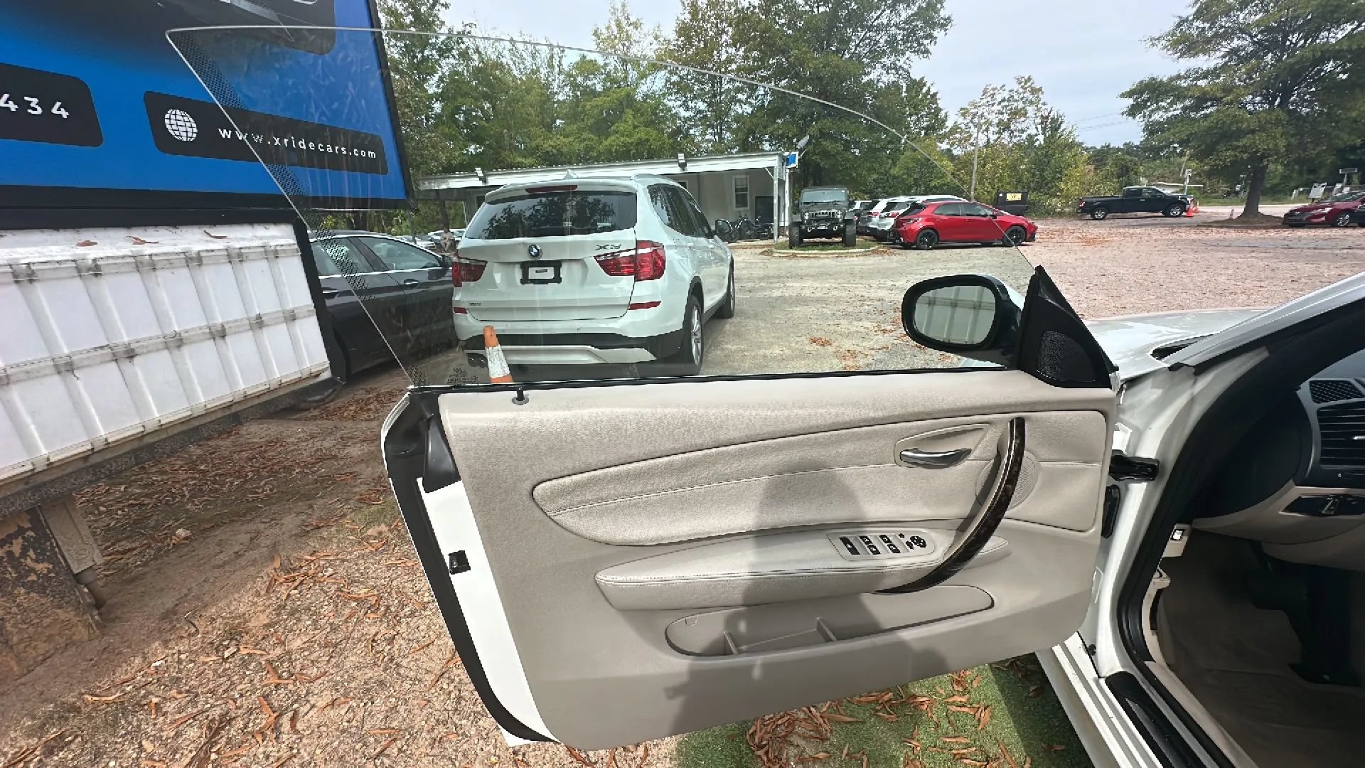 Used 2012 BMW 128i Convertible RWD image 11