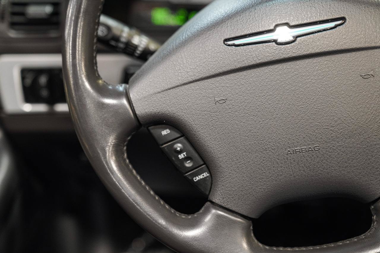 Used 2002 Ford Thunderbird RWD image 32