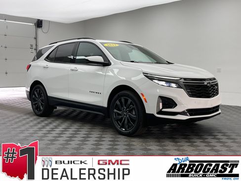 Used 2023 Chevrolet Equinox RS w/ LPO, Floor Liner Package FWD image 1