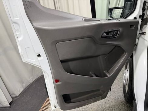 Used 2023 Ford Transit 150 Low Roof AWD image 14