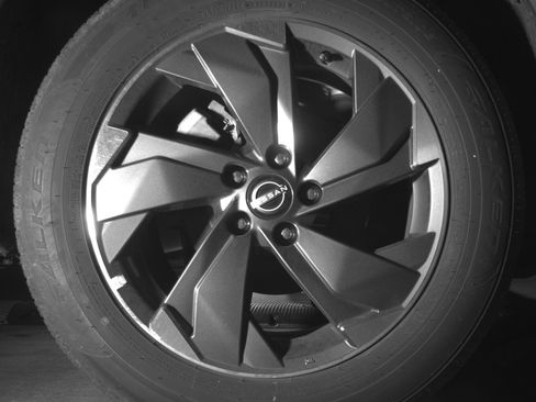 Used 2025 Nissan Rogue SV FWD image 15