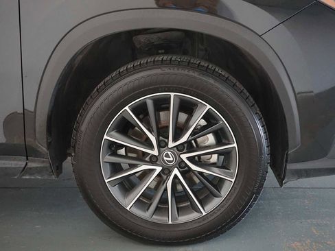 Used 2025 Lexus NX 250 FWD image 24