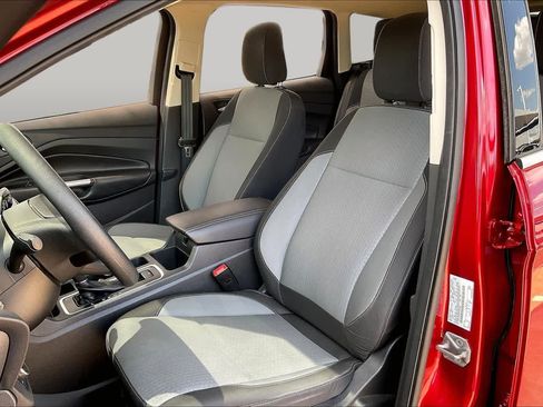 Used 2018 Ford Escape SE w/ SE Sync 3 Package FWD image 7