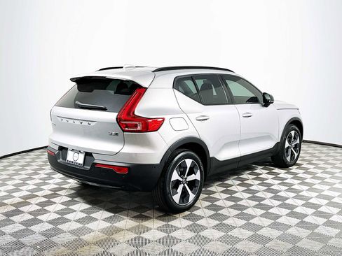 Used 2025 Volvo XC40 B5 Plus w/ Protection Package AWD/4WD image 7